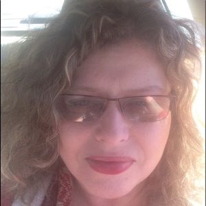 Meet your Posher, Lynn